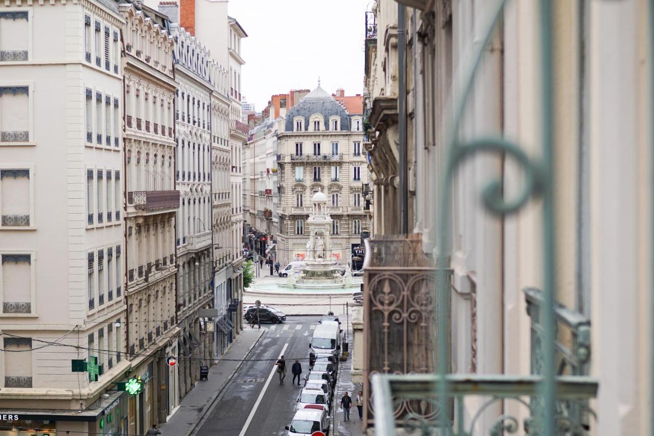 Globe Et Cecil Hotel Lyon Exterior photo